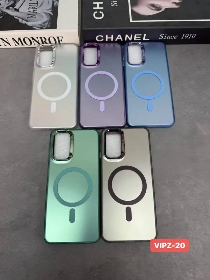 📱مدل قاب: قاب سوکول طرح مگسیف برای اولین بار با دور لنز و دکمه‌های متال براق فوق العاده زیبا مخصوص انواع #سامسونگ #شیائومی و #آیفون 
