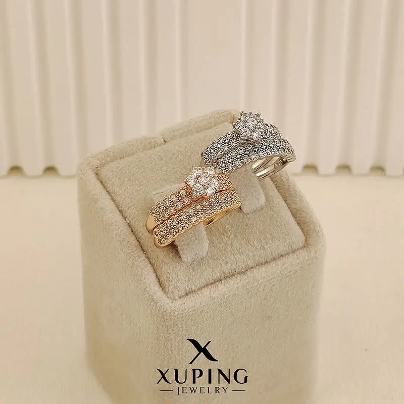 حلقه پشت حلقه جواهری از برن...