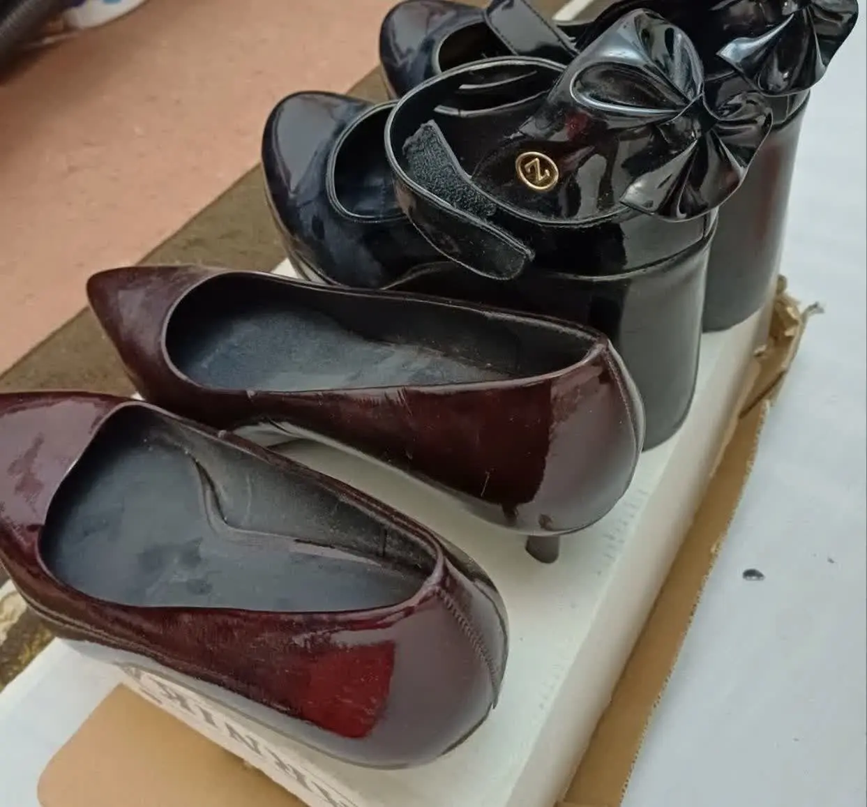 دوعددکفش سایز۳۹
