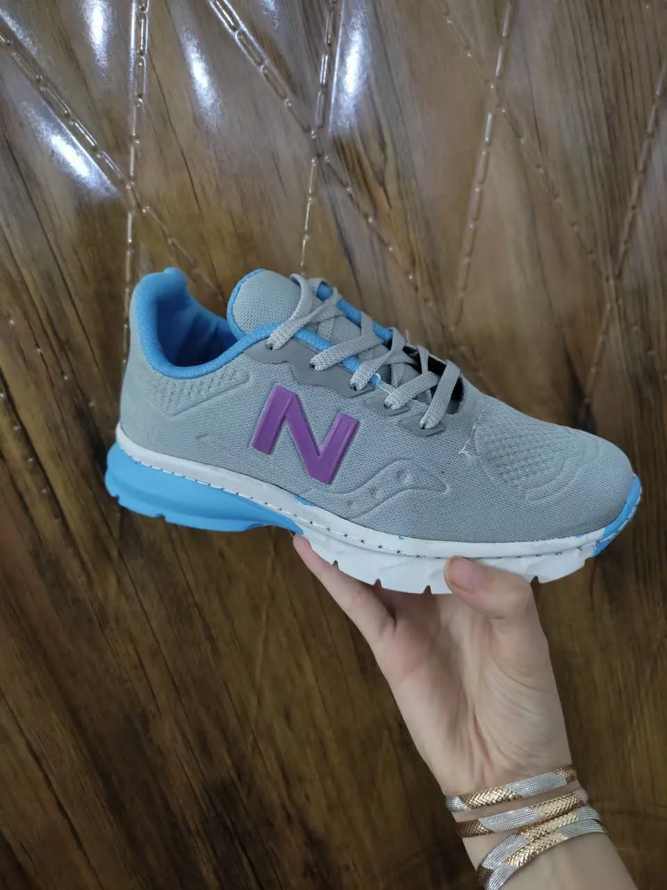 کتانی مردانه 
