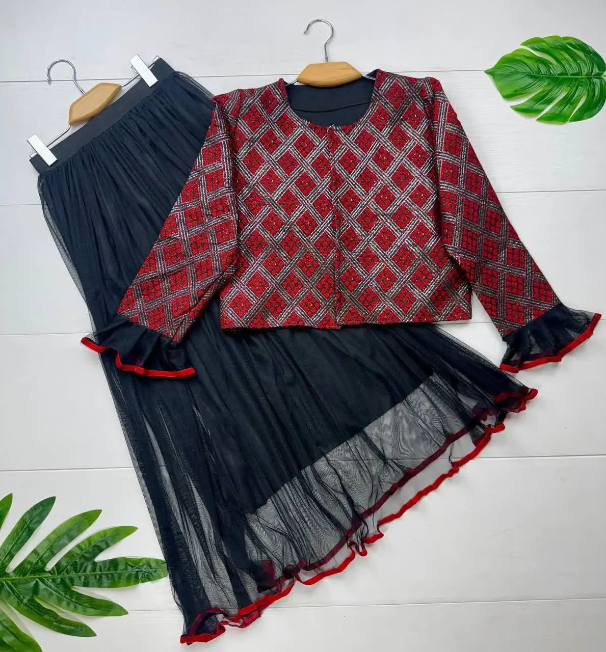 ❤️کت و دامن مجلسی گل بانو