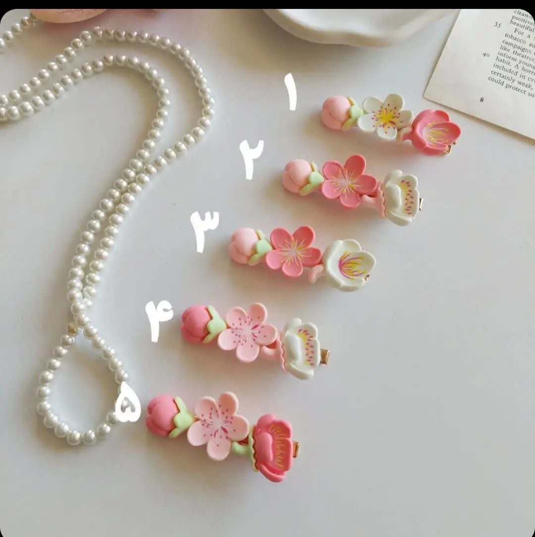 گیره انبری گل‌های بهاری
