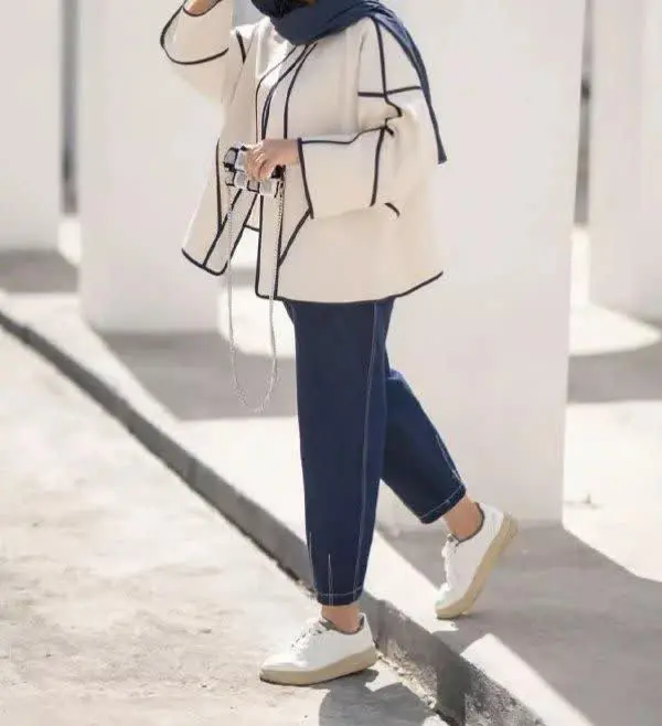 🌷نام: مانتو شلوار مهستان 
