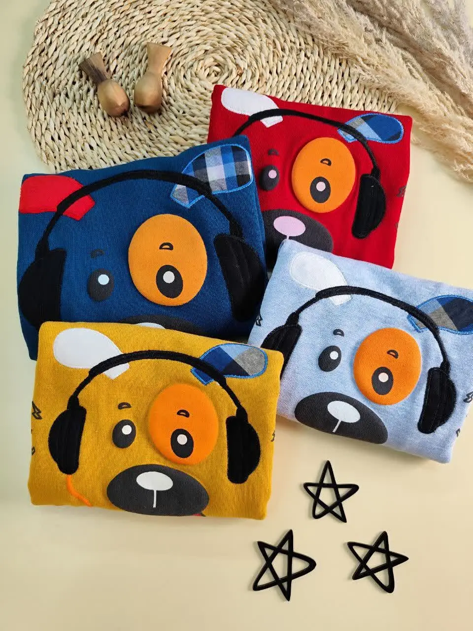 بافت سگ هدفون 
