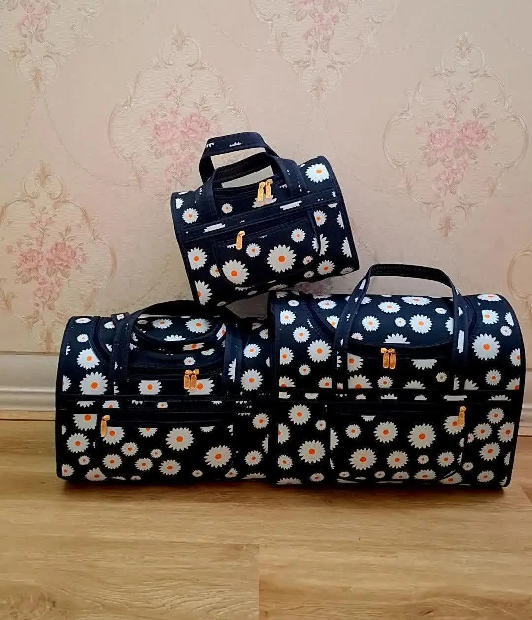 عکس غیر ژورنالی از ست نوزادی گل داوودی😍
