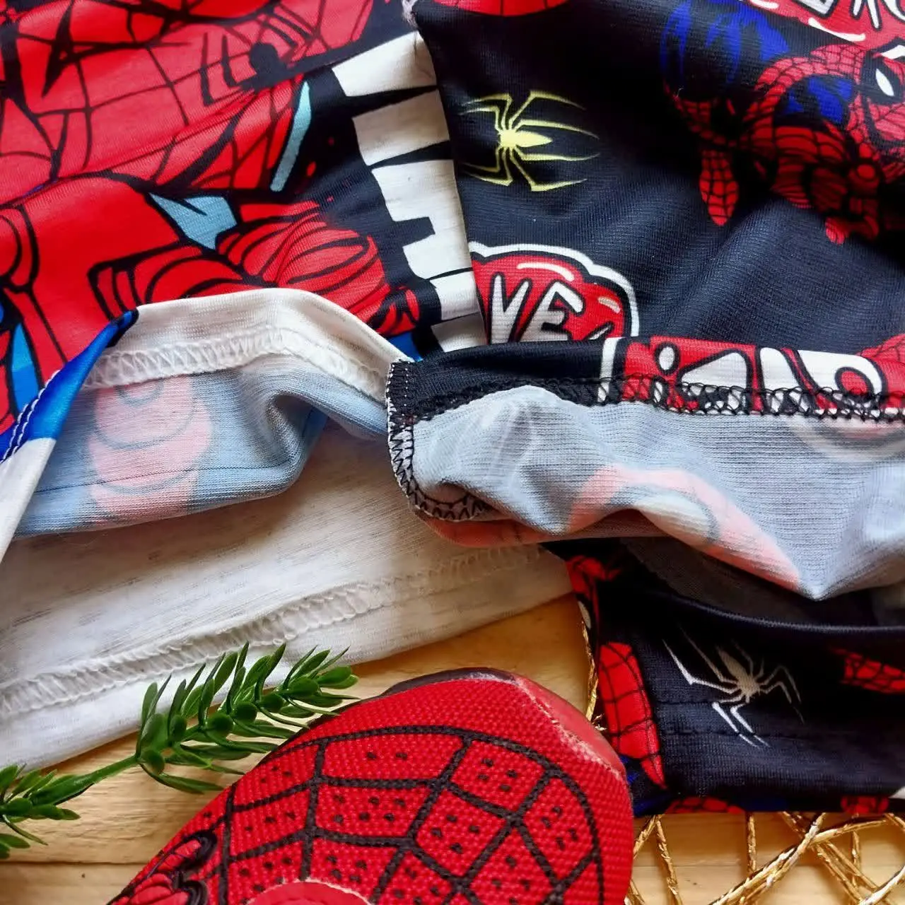 💞ست دوتیکه پسرانه عنکبوت جذاب💞
