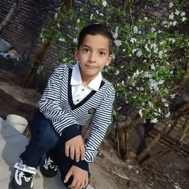 نام شرکت کننده: محمد مختارزاده
