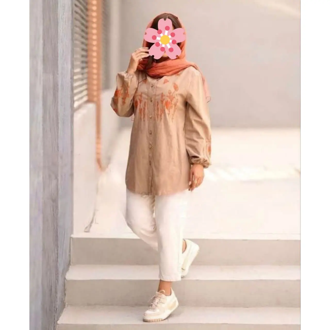 نام: شومیز گلدوزی مروارید
