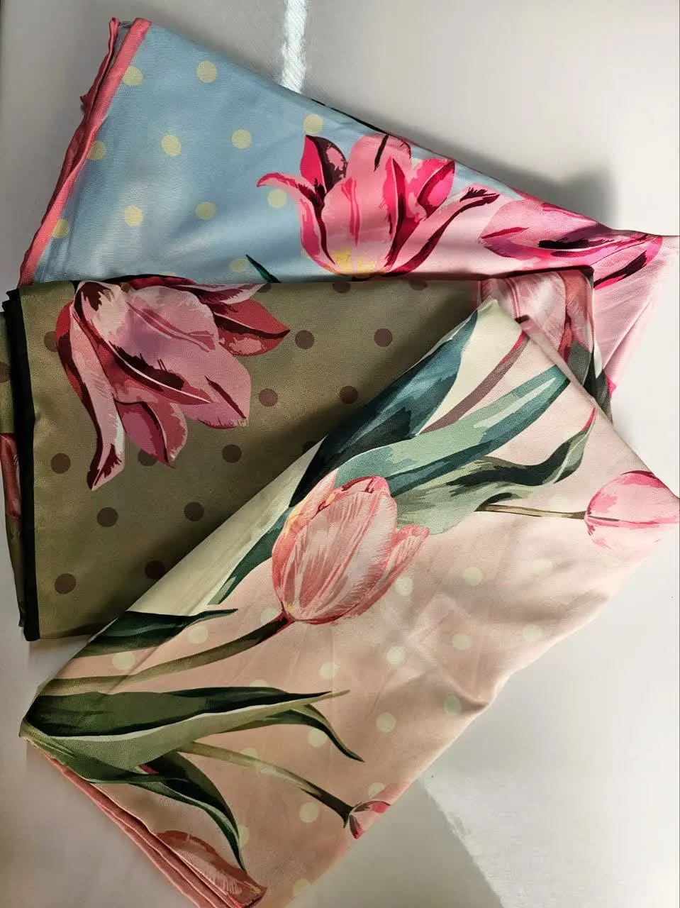 روسری ابریشم تویل لاله