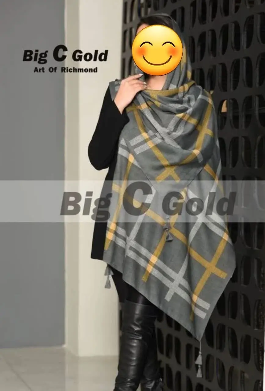 شال نخی لطیف 
