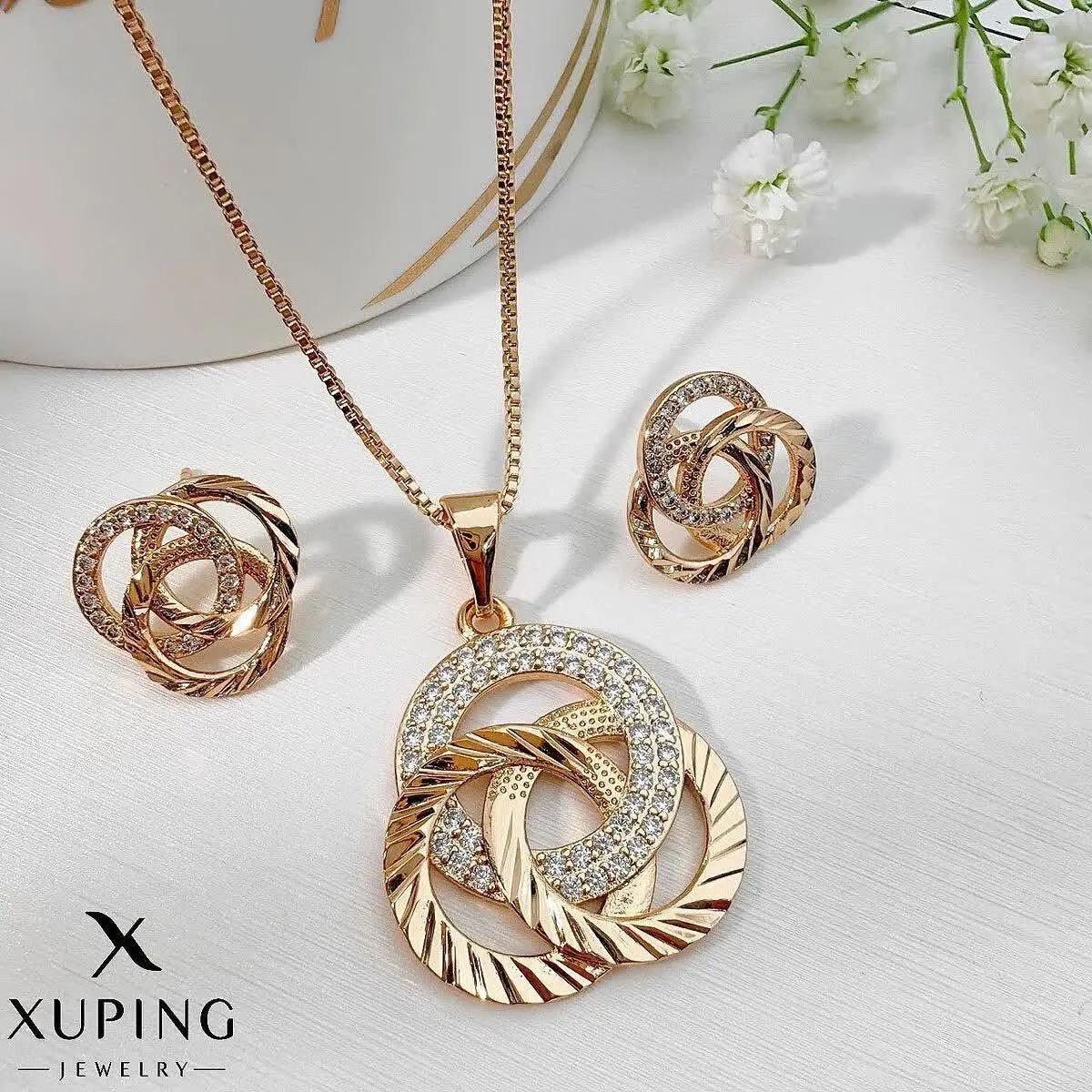 ❣️*زیبایی وقتی کامل می شود...