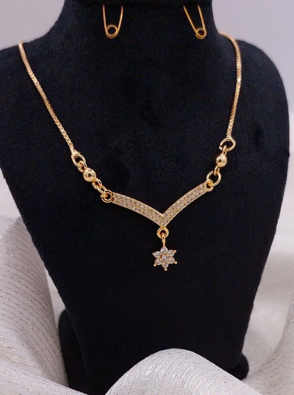 #گردنبند جواهری😍
