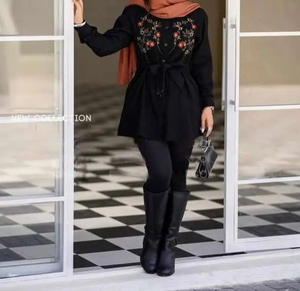 نام: #مانتو گلدوزی پرگل
