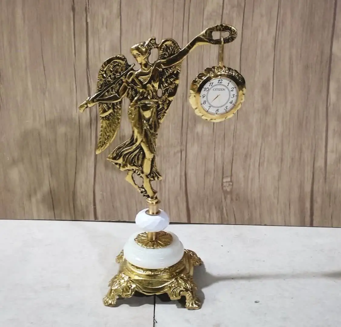 ساعت رومیزی برنز
