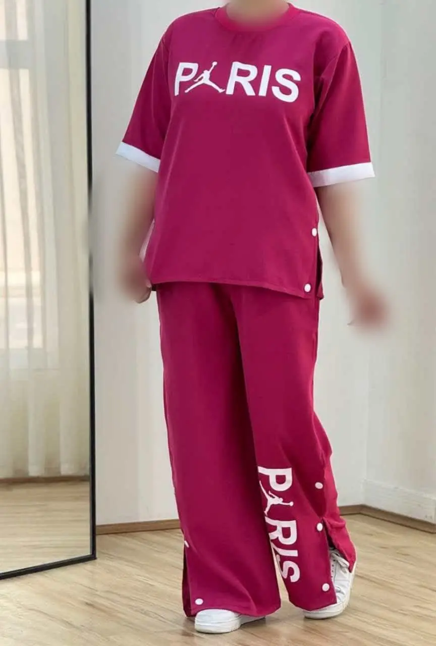 👚نام مدل، آتریسا 
