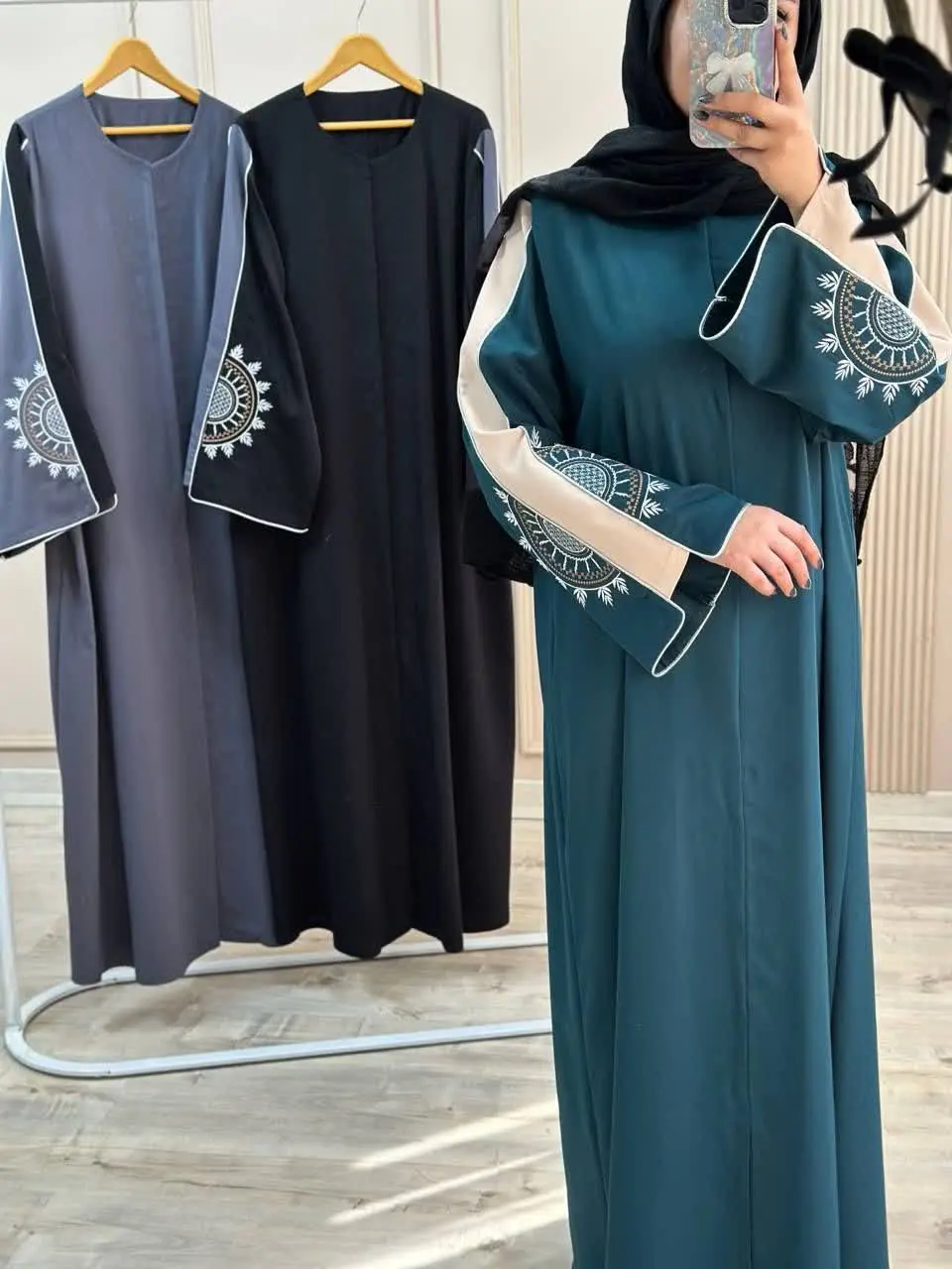 مانتو عبایی خورشید
