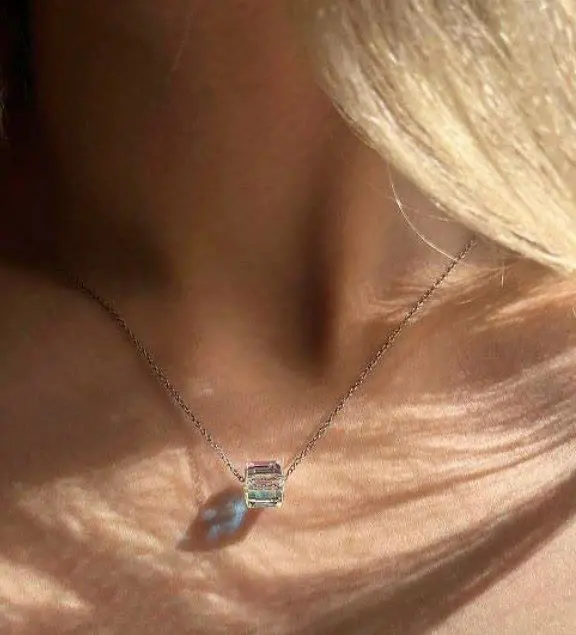 گردنبند نگین سوارسکی سه بعدی🫀