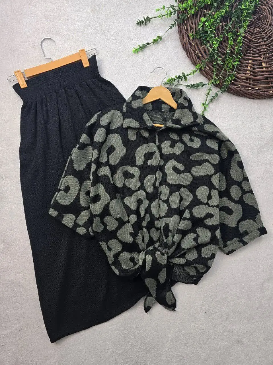 🔹 نام: شومیز دامن بافت