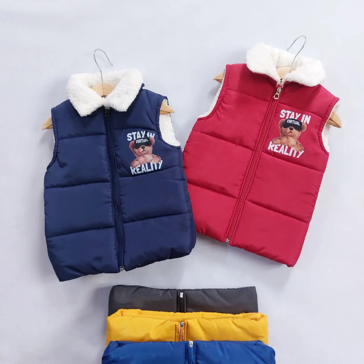 پافر پسرانه‌ی تدی
