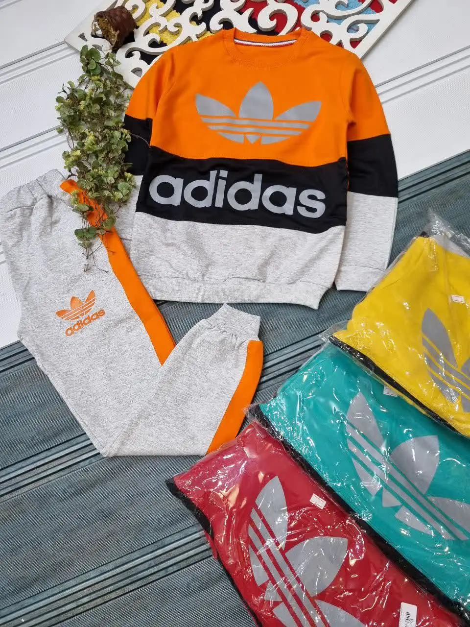 🇮🇷🧥🧶👗👚👔🎽👕👖💎
