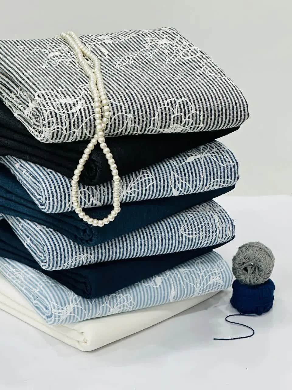 جنس: لینن زارا گل چرمی
