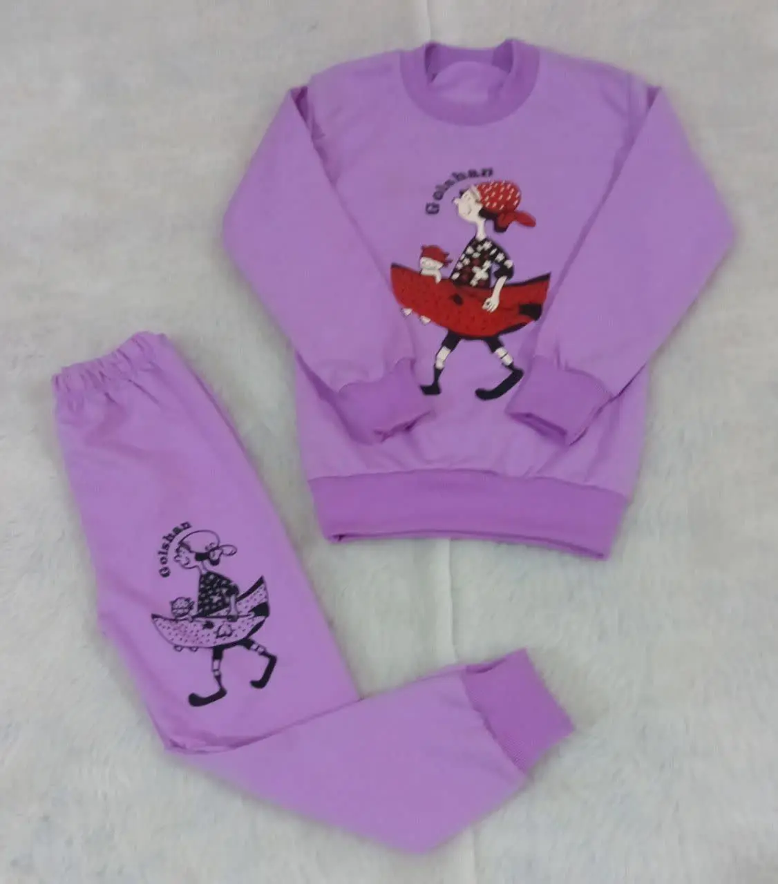 ست بلوز شلوار چهار فصل هم رسید 😍🤩✨
