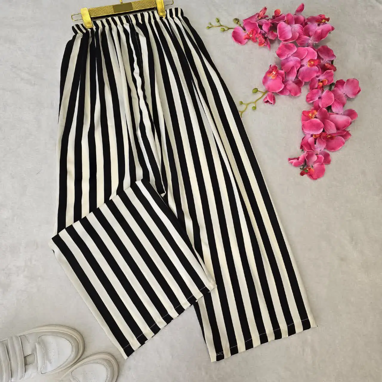 🌸 نام: شلوار طرحدار
