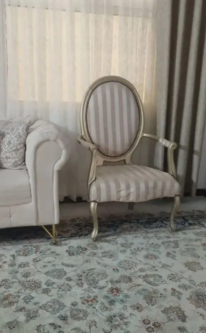 مبل چستر ۷نفره کلاسیک تمیز...