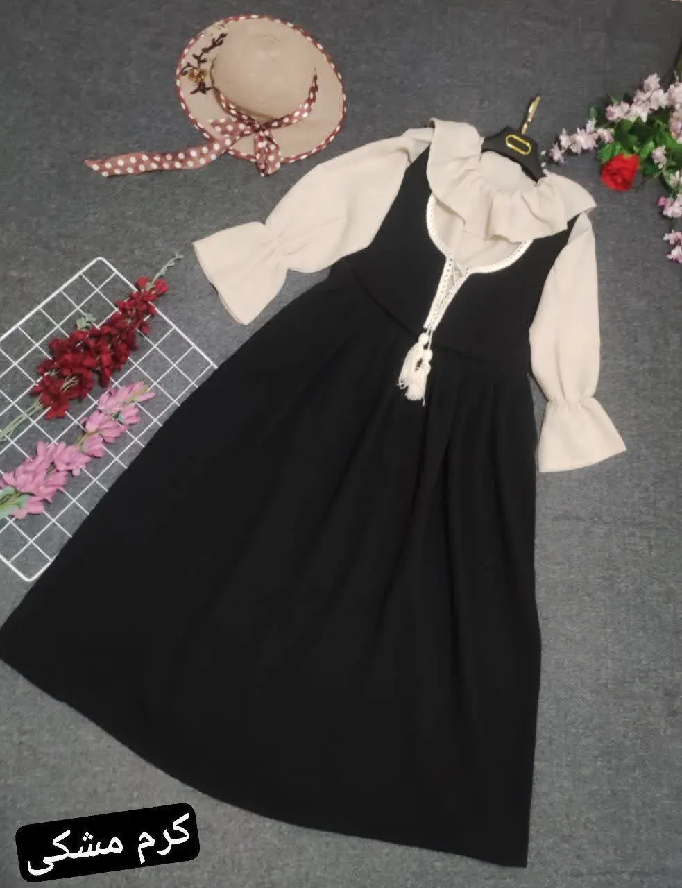 🌻نام: شومیز سارافون شهرزاد 
