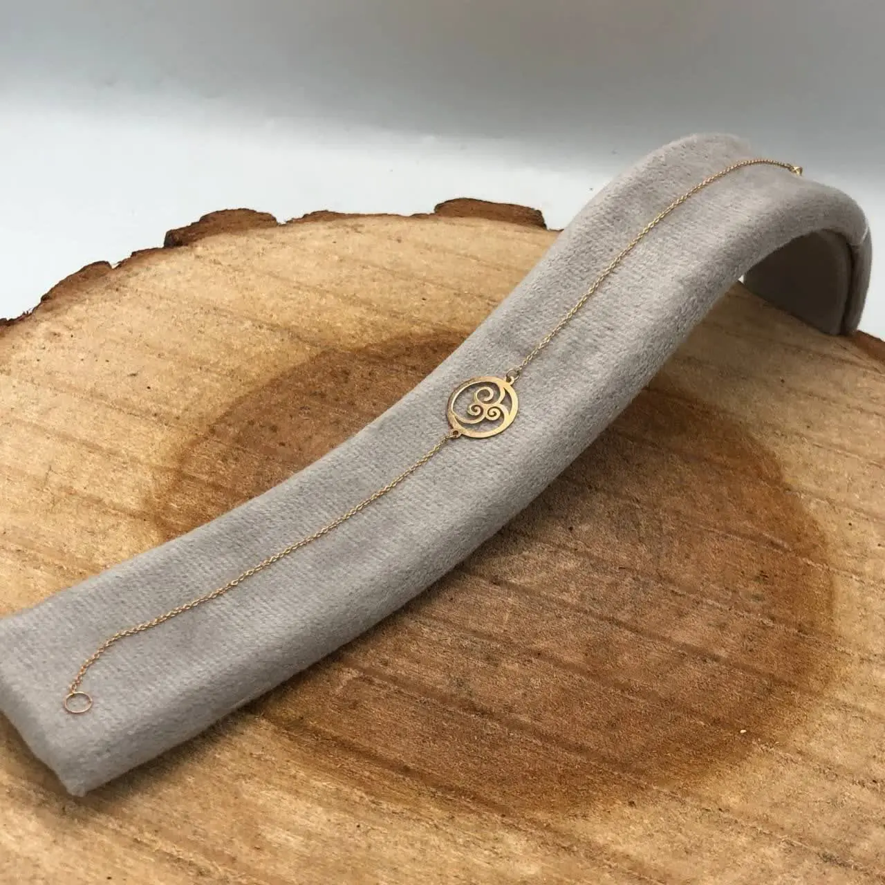 دستبند مینیمال سفارشی مدل دایره ترمه🏵
