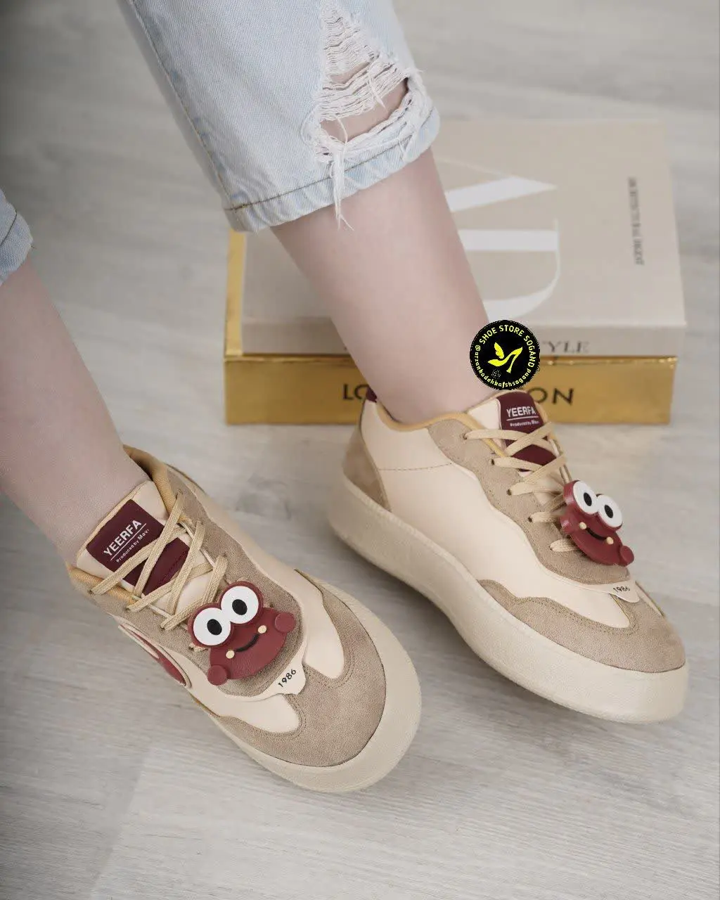 عنوان محصول: ونس عروسکی
