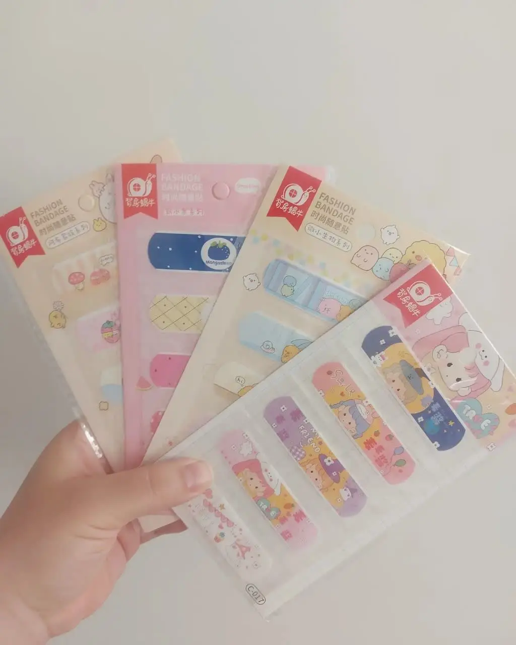 چسب زخم فانتزی
