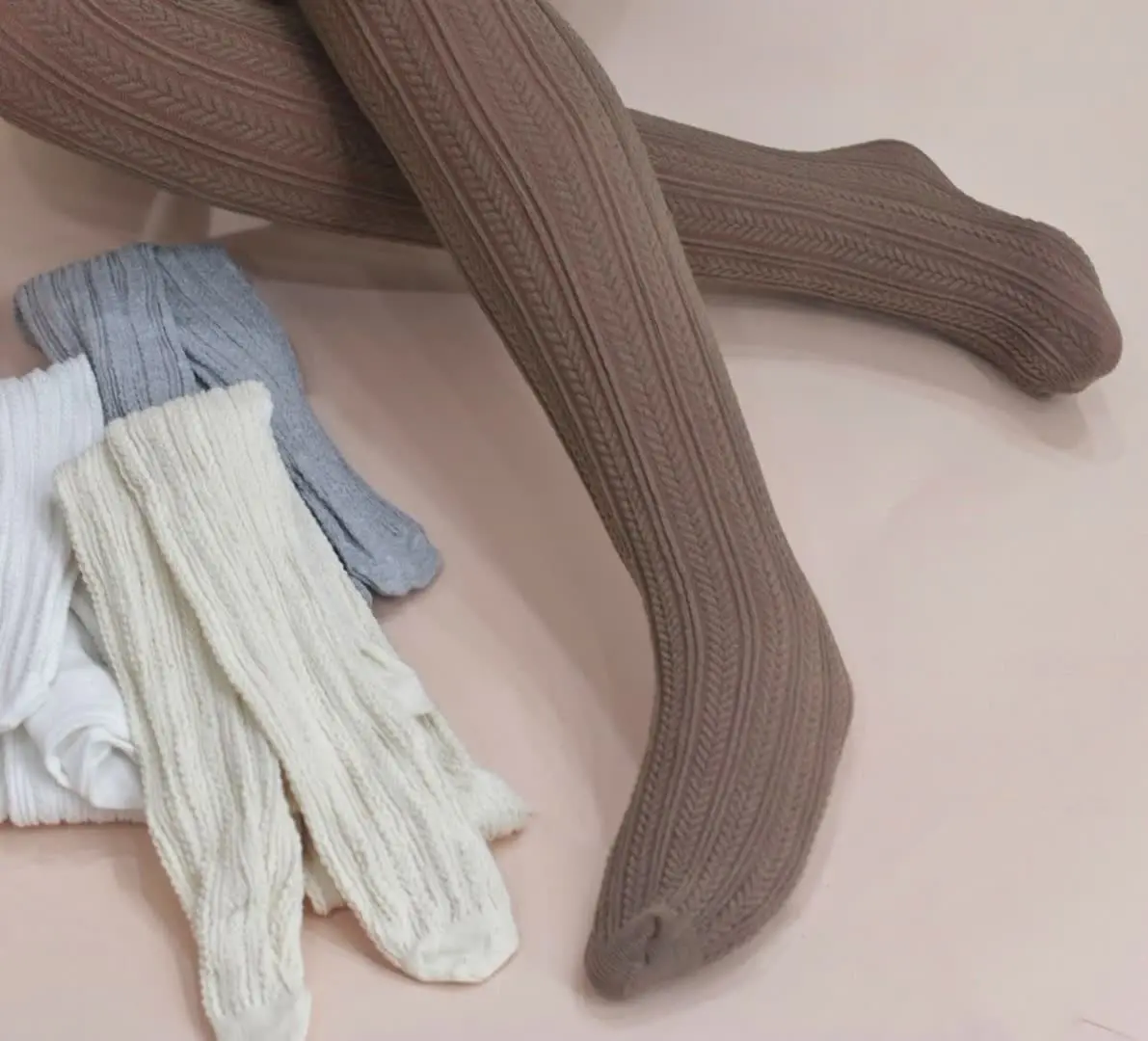 🍁 نام: جوراب شلواری گندمی
