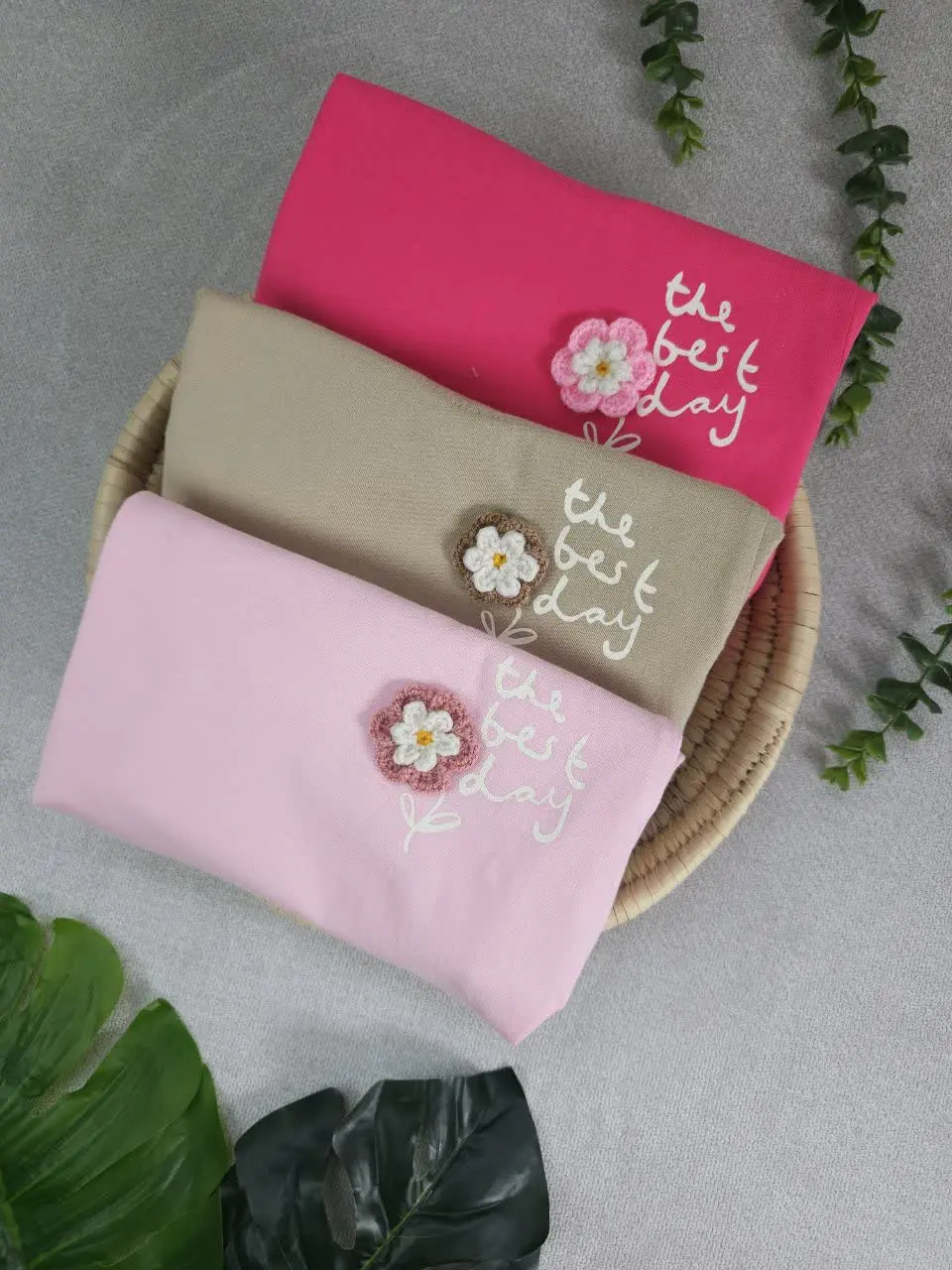 پیراهن گلفام
