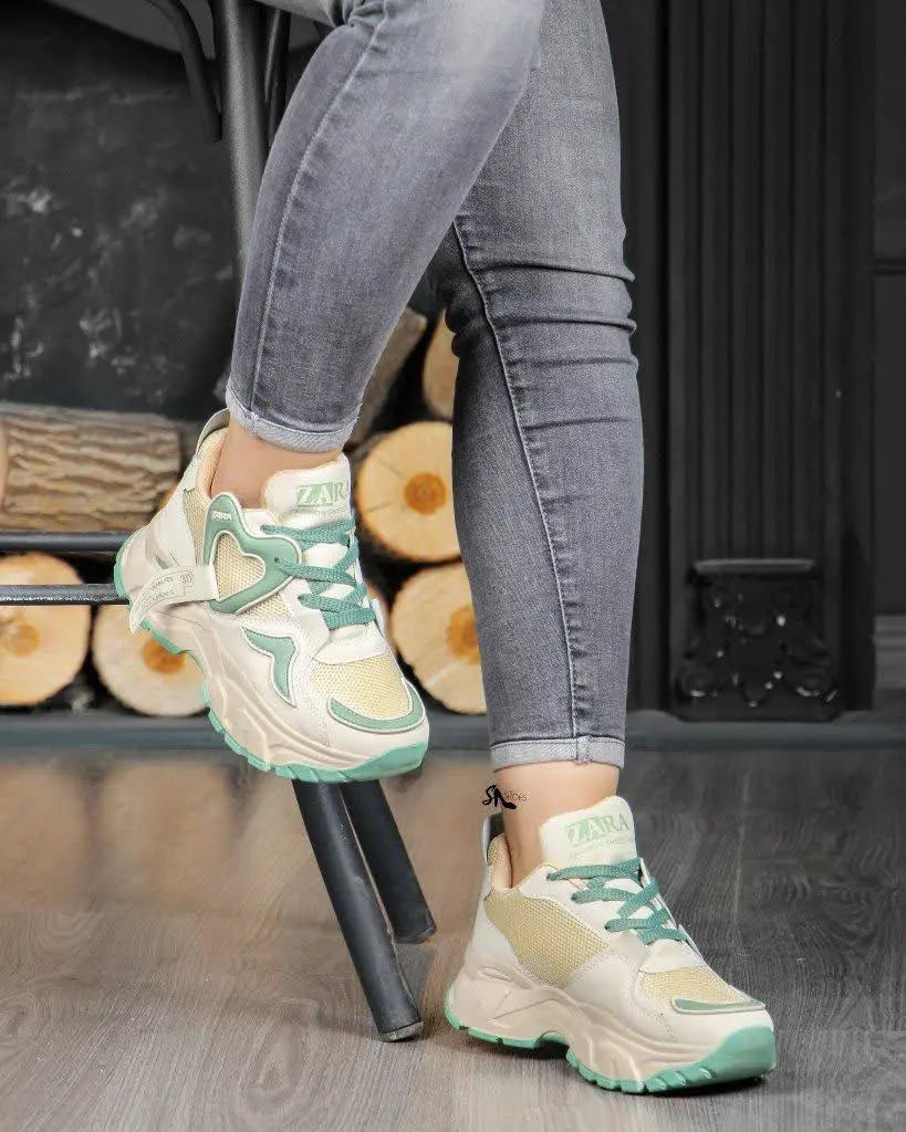 💥 #کتونی #اسپرت قلبی، انتخابی برای راحتی و استایل شما💥
