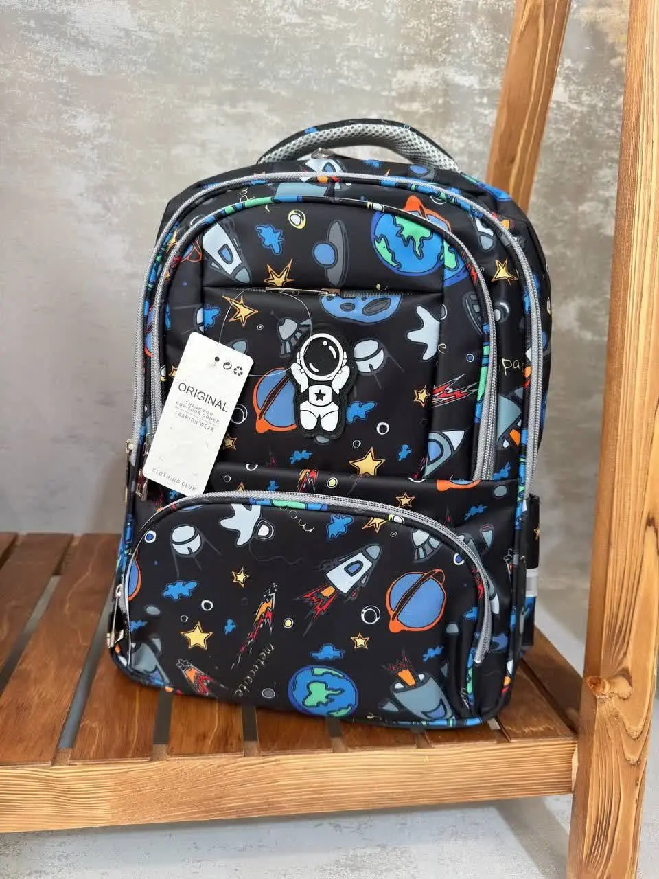 ابعاد کوله ۴۲*۳۳*۲۰