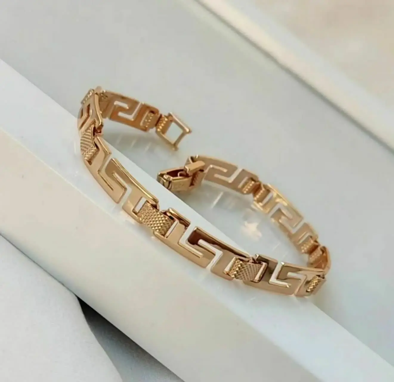 #دستبند ورساچ ژوپینگ کد ۱۶۹۱
