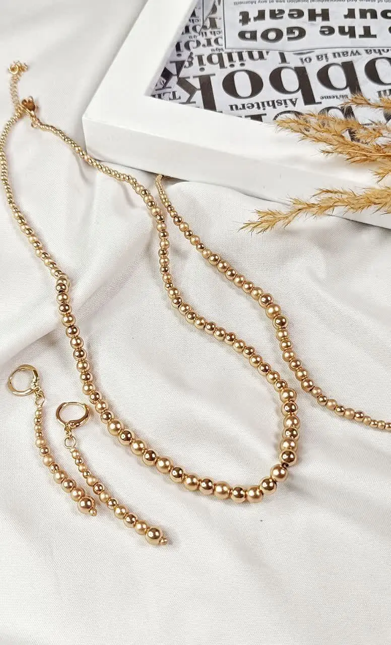 ببین چه جلوه‌ای دارند گوی ها🎆
