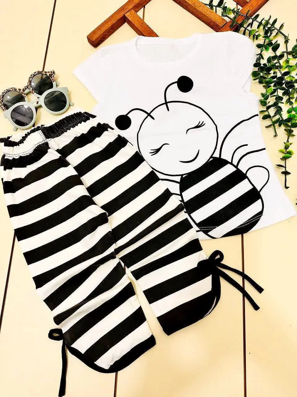 👚نام: ست زنبور
