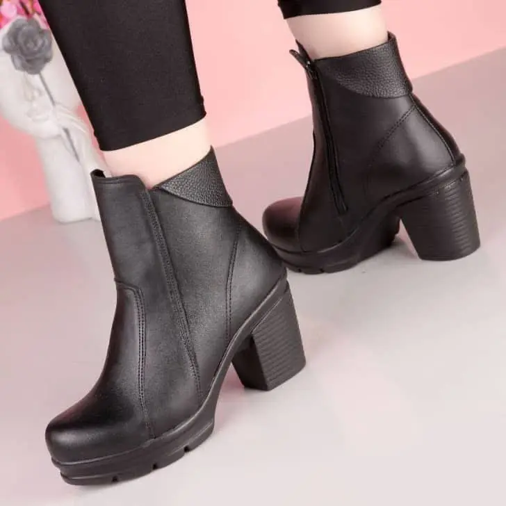 بوت جدید پاشنه دار 
