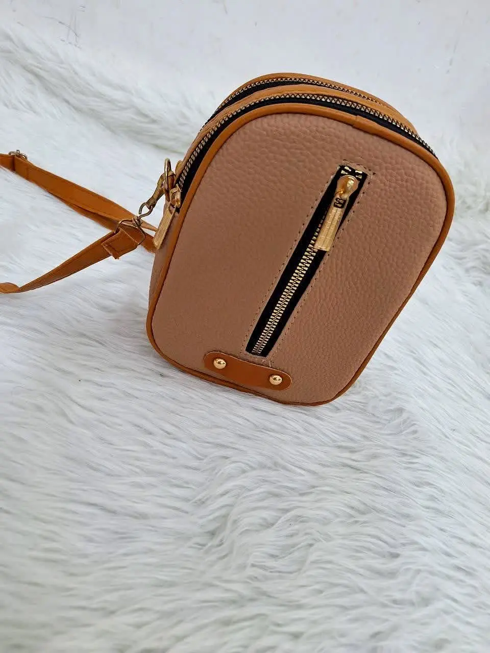 یک کارعالی چندزیپ🌸
