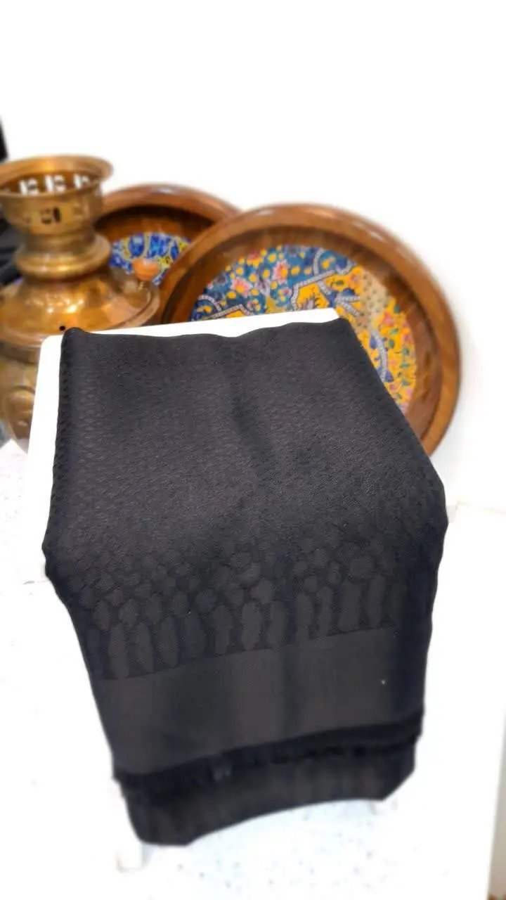 ۲تا روسری ژاکارد و ۱عدد بامبو 
