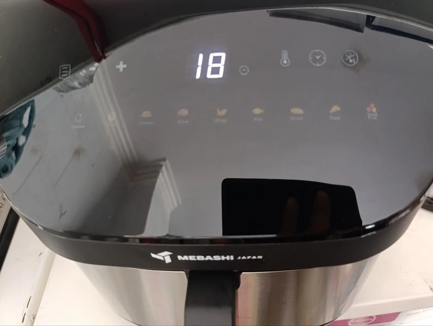 🍃دارای ۱۰ برنامه پخت غذایی 
