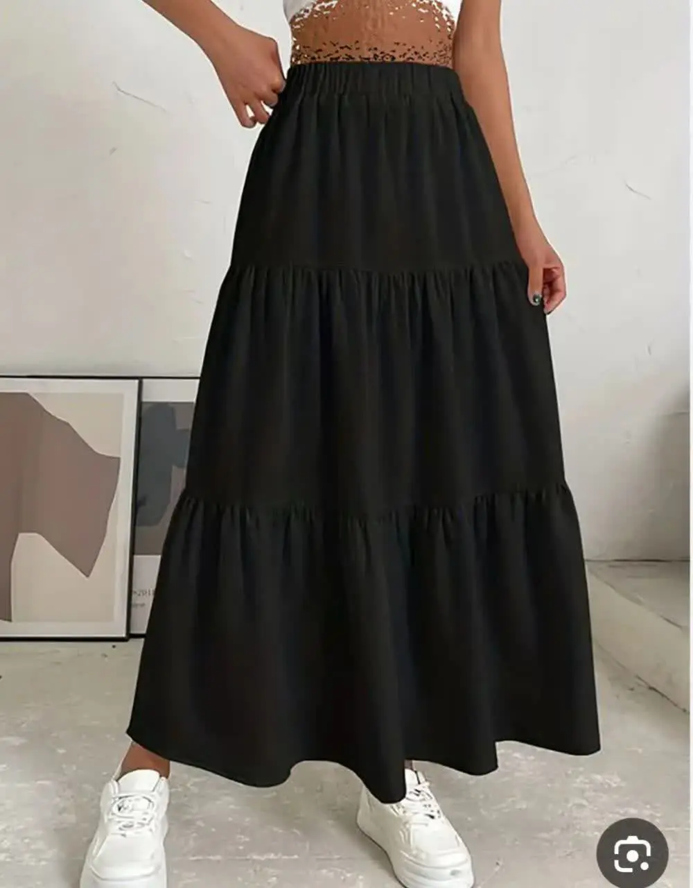 🔹نام: دامن شانا
