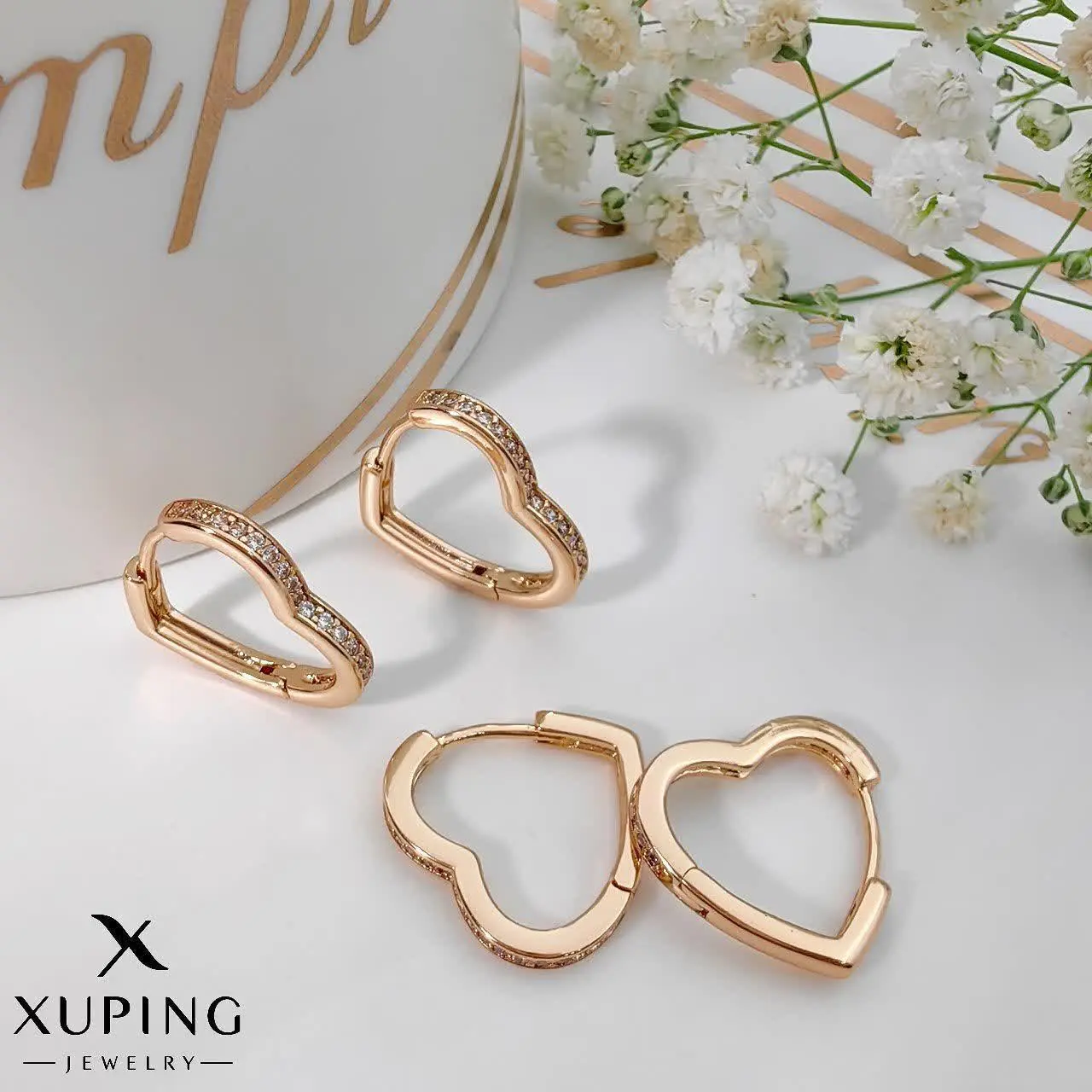 گوشواره قلبی نگین دار ژوپین...