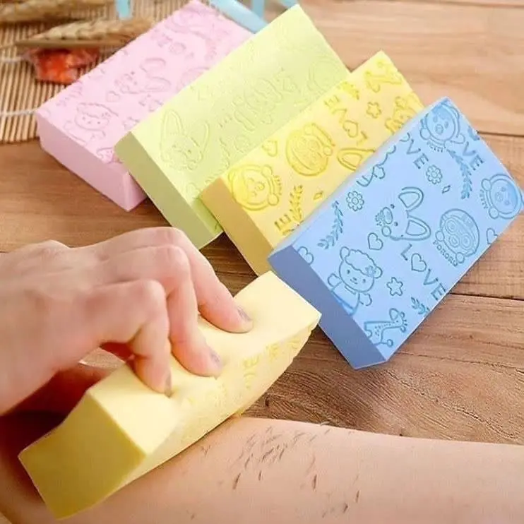 🧽اسفنج جادویی مخصوص لایه برداری پوست مرده🛁
