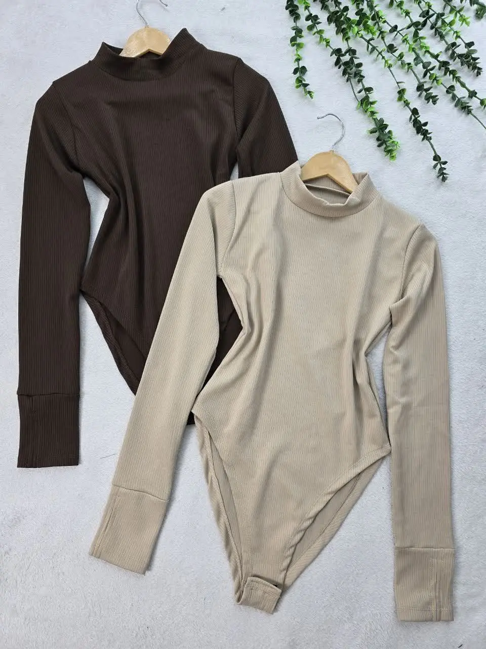 🍁 نام: هودی فانریپ