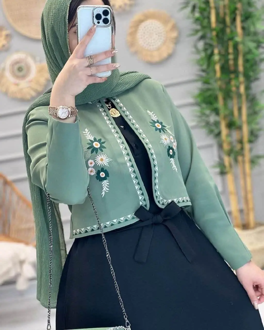 🍃نام: کت و سارافون سوگل 
