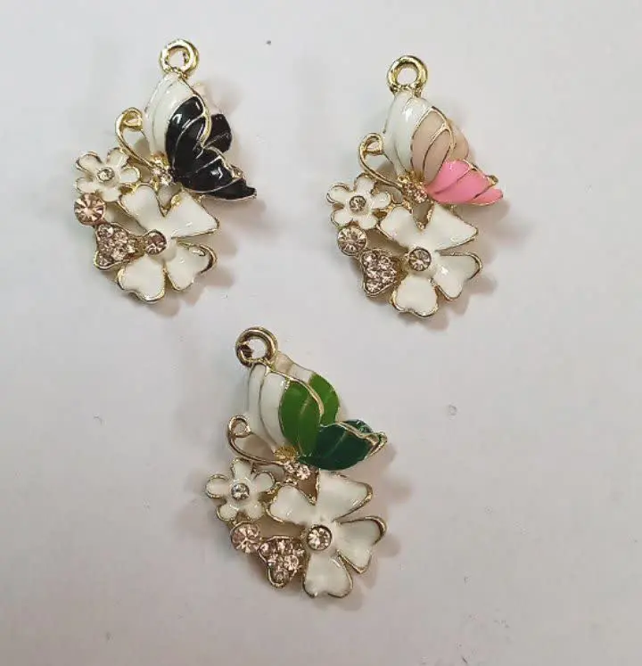 پروانه سه بعدی
