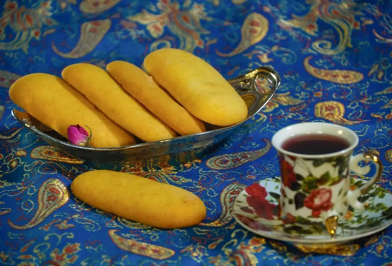 کلوچه خوانساری 
